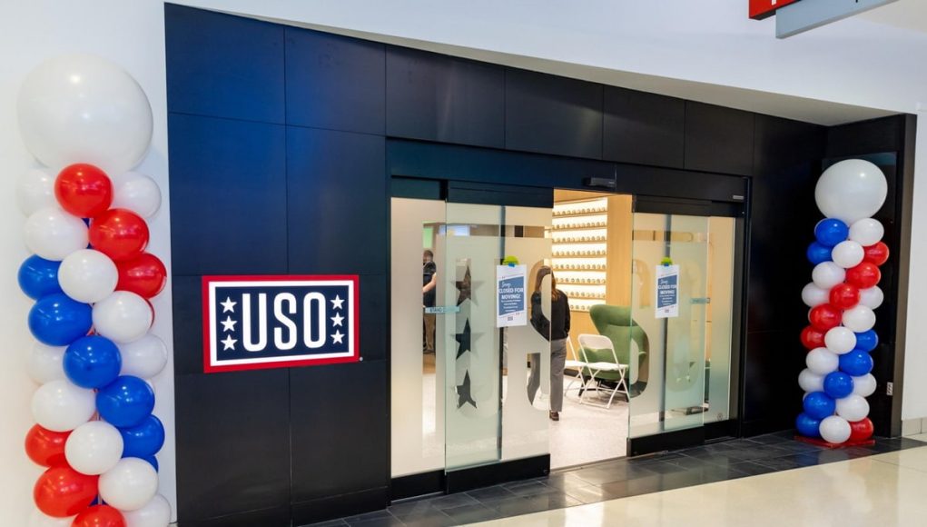 USO lounges for military travelers